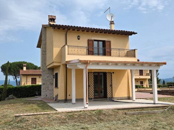 casa indipendente in vendita a Panicale