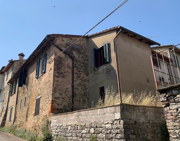 casa indipendente in vendita a Panicale in zona Macereto