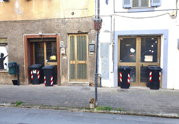 negozio in vendita a Panicale in zona Tavernelle