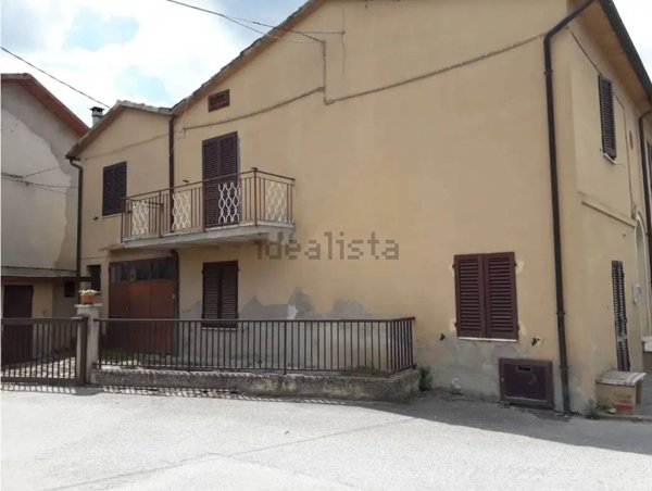 casa indipendente in vendita a Panicale
