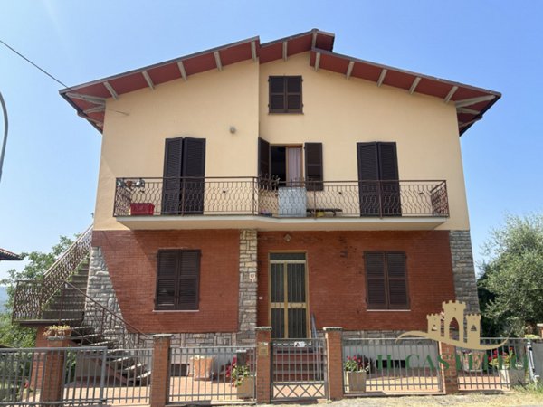 casa indipendente in vendita a Panicale in zona Casalini