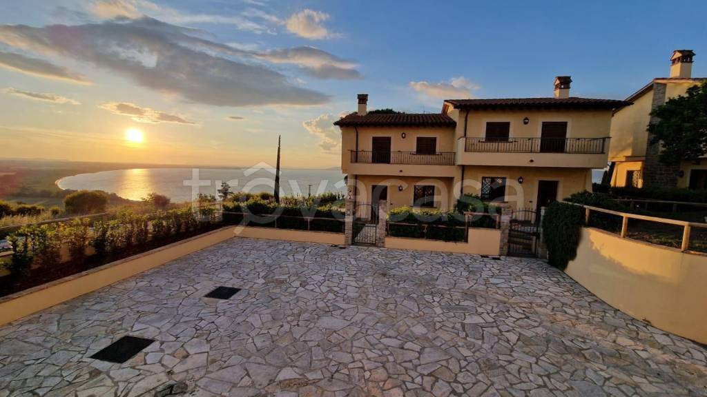 casa indipendente in vendita a Panicale