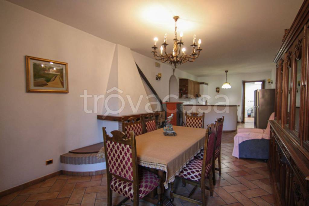 appartamento in vendita a Panicale in zona Tavernelle