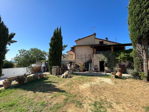 appartamento in vendita a Panicale in zona Tavernelle