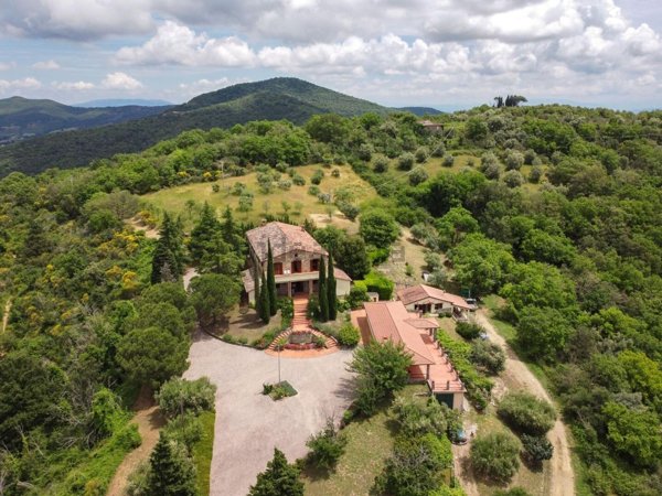 villa in vendita a Panicale