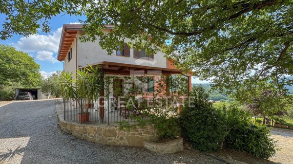 casa indipendente in vendita a Panicale