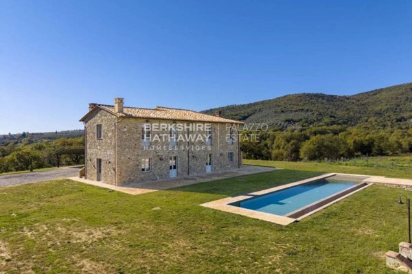 casa indipendente in vendita a Panicale