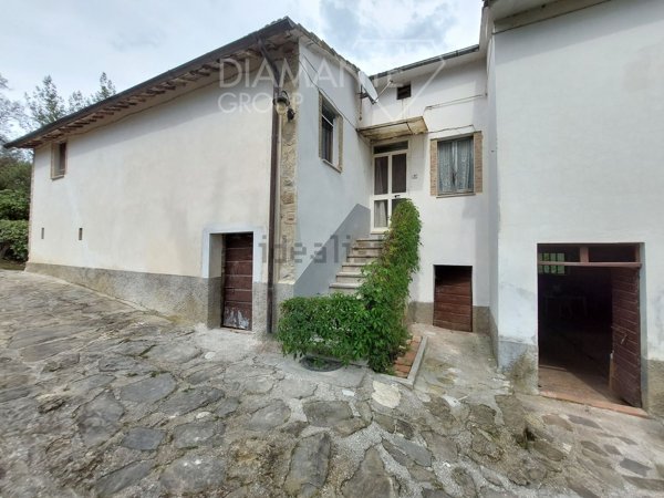 casale in vendita a Panicale in zona Casalini