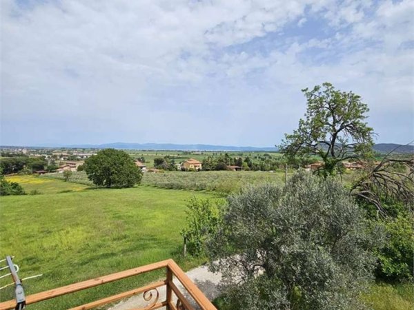 appartamento in vendita a Panicale in zona Colgiordano