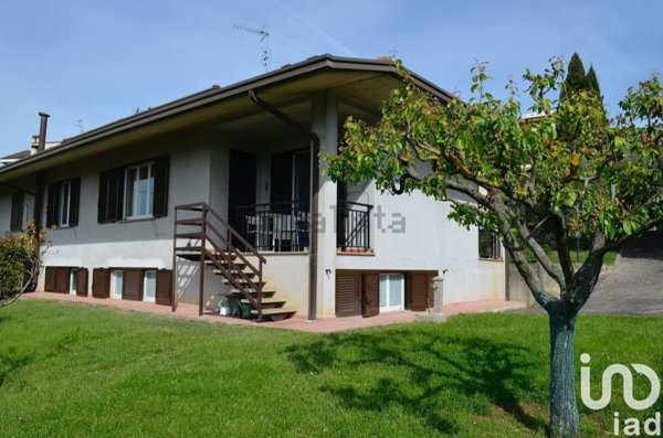 casa indipendente in vendita a Panicale in zona Tavernelle