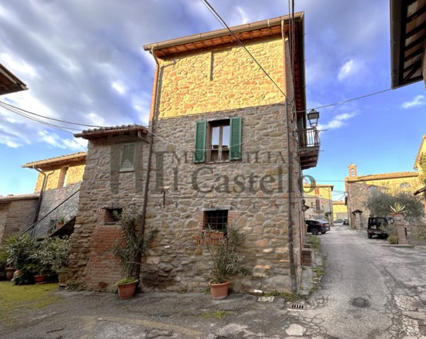 appartamento in vendita a Panicale in zona Colle Calzolaro