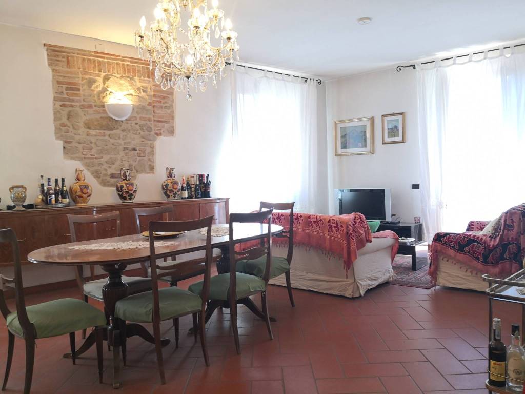 casa indipendente in vendita a Panicale in zona Tavernelle