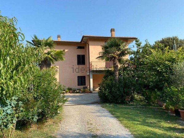 casa indipendente in vendita a Panicale