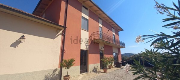 casa indipendente in vendita a Panicale