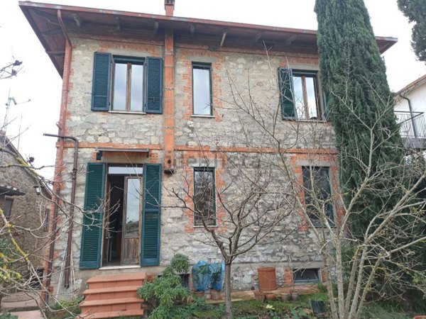 casa indipendente in vendita a Panicale in zona Colgiordano