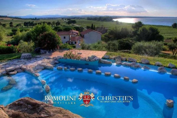 negozio in vendita a Panicale