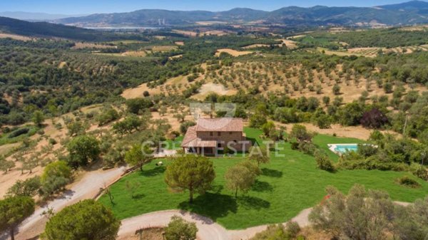 casa indipendente in vendita a Panicale