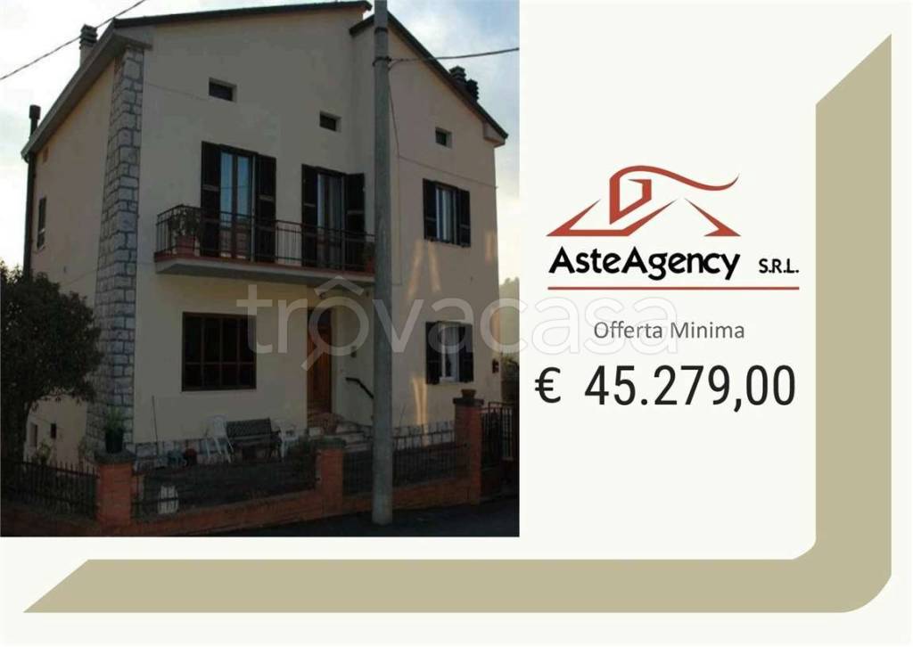 casa indipendente in vendita a Panicale in zona Casalini