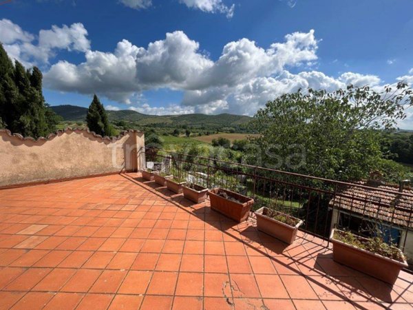 casa indipendente in vendita a Panicale in zona Tavernelle