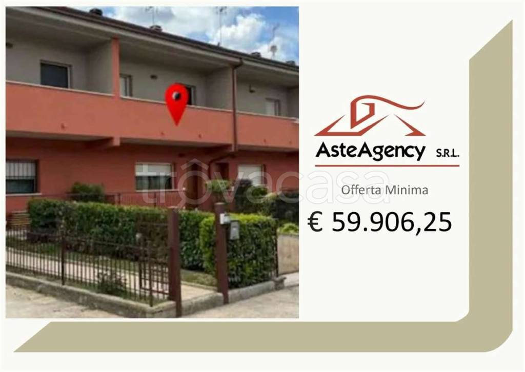 casa indipendente in vendita a Panicale in zona Tavernelle