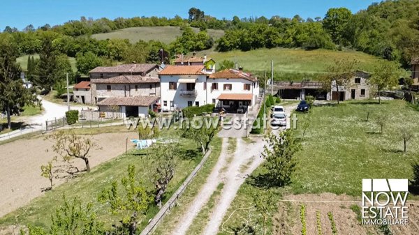 pentavano in vendita a Panicale