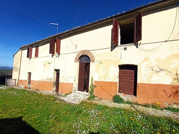 casale in vendita a Panicale in zona Colgiordano