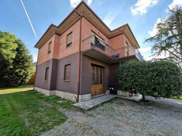 casa indipendente in vendita a Panicale in zona Colgiordano