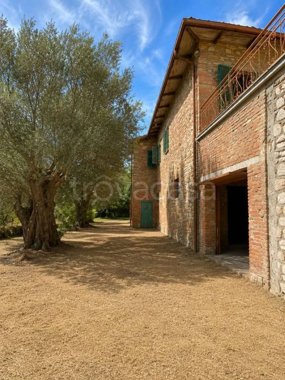appartamento in vendita a Panicale in zona Colgiordano