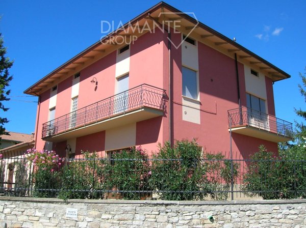 casa indipendente in vendita a Panicale in zona Macereto
