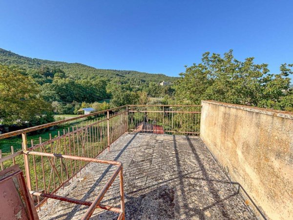 casa indipendente in vendita a Panicale in zona Tavernelle
