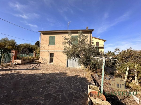 casa indipendente in vendita a Panicale in zona Macereto