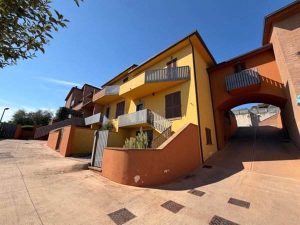 casa indipendente in vendita a Panicale in zona Tavernelle