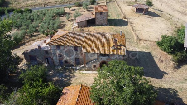 casa indipendente in vendita a Panicale in zona Tavernelle