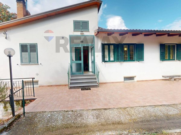 casa indipendente in vendita a Panicale in zona Tavernelle