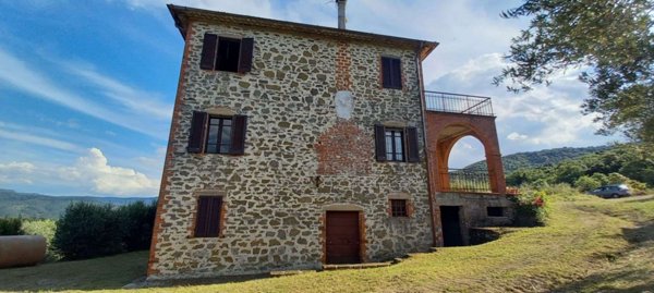 appartamento in vendita a Panicale in zona Macereto