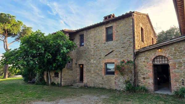 casa indipendente in vendita a Panicale