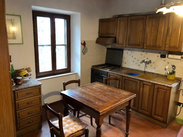 casa indipendente in vendita a Passignano sul Trasimeno