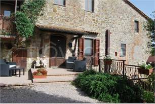 casa indipendente in vendita a Passignano sul Trasimeno