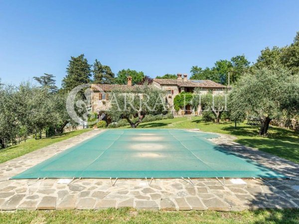 casa indipendente in vendita a Passignano sul Trasimeno