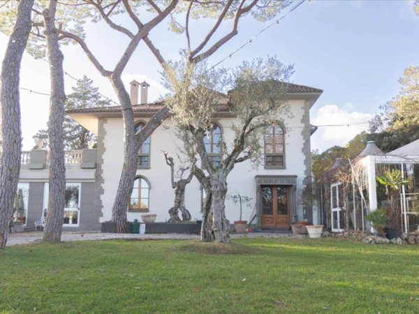 villa in vendita a Passignano sul Trasimeno
