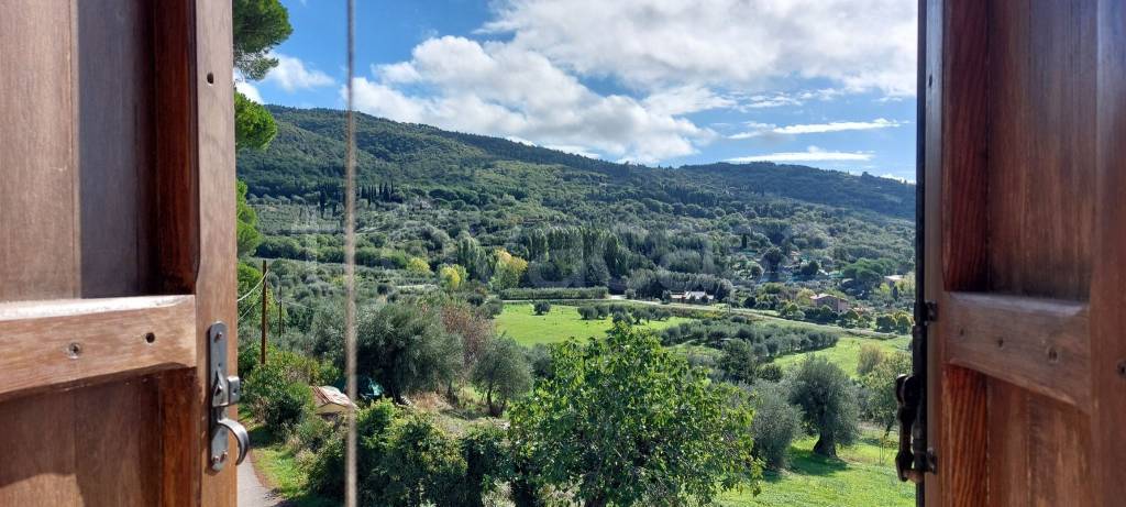 casa indipendente in vendita a Passignano sul Trasimeno