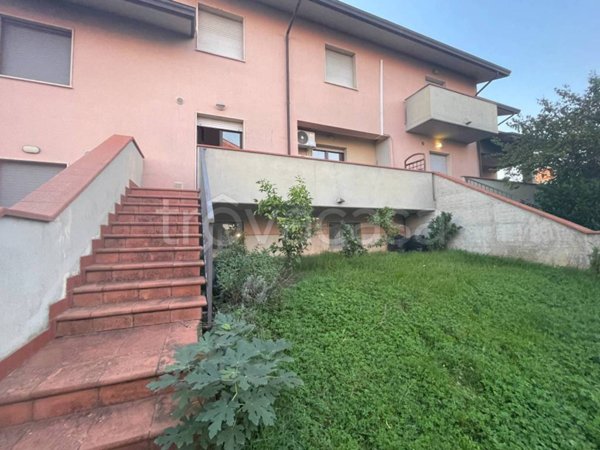 casa indipendente in vendita a Passignano sul Trasimeno