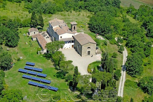 locale di sgombero in vendita a Passignano sul Trasimeno