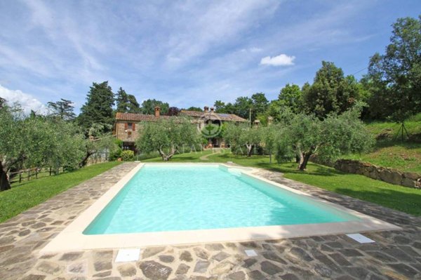 casa indipendente in vendita a Passignano sul Trasimeno in zona Castel Rigone