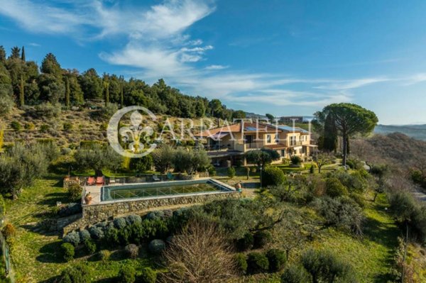 casa indipendente in vendita a Passignano sul Trasimeno