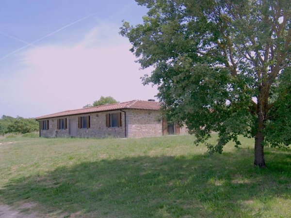 casa indipendente in vendita a Passignano sul Trasimeno