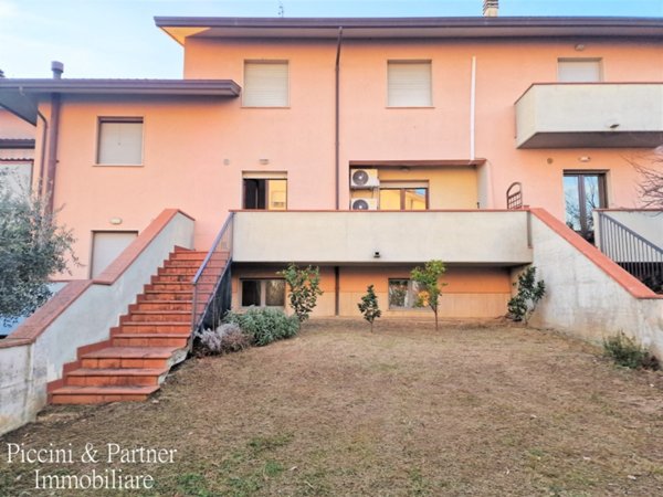casa indipendente in vendita a Passignano sul Trasimeno
