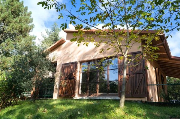 casa indipendente in vendita a Passignano sul Trasimeno