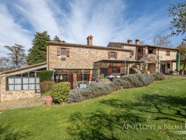 casa indipendente in vendita a Passignano sul Trasimeno in zona Castel Rigone