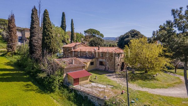 casa indipendente in vendita a Passignano sul Trasimeno